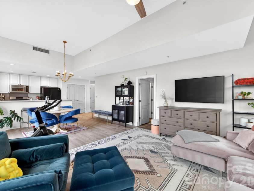 315 Arlington Avenue, Charlotte, NC 28203.  MLS# CAR4373961, YatesRealty ID 4210. 