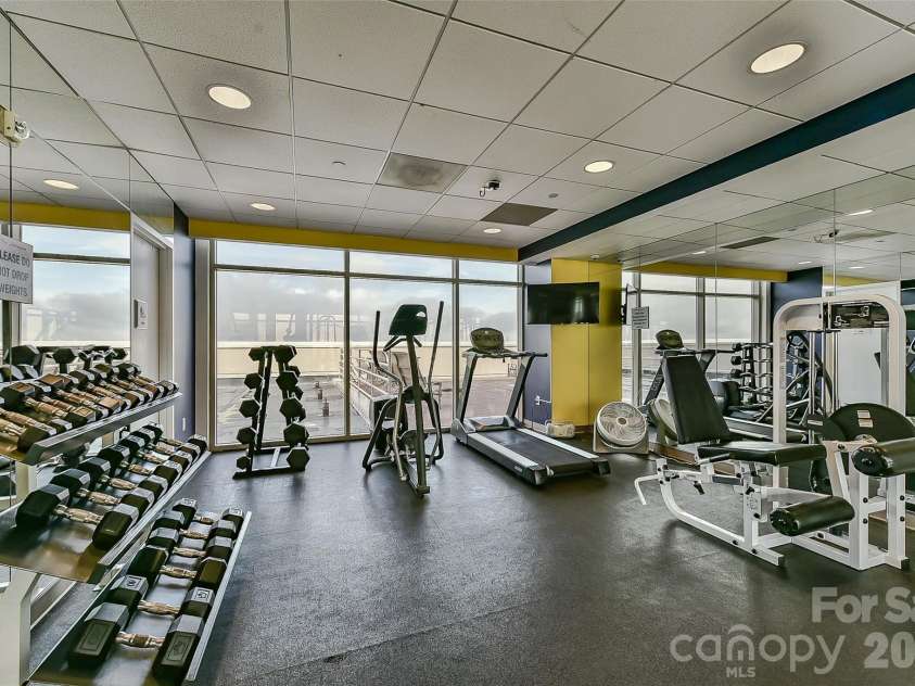 315 Arlington Avenue, Charlotte, NC 28203.  MLS# CAR4373961, YatesRealty ID 4210. 
