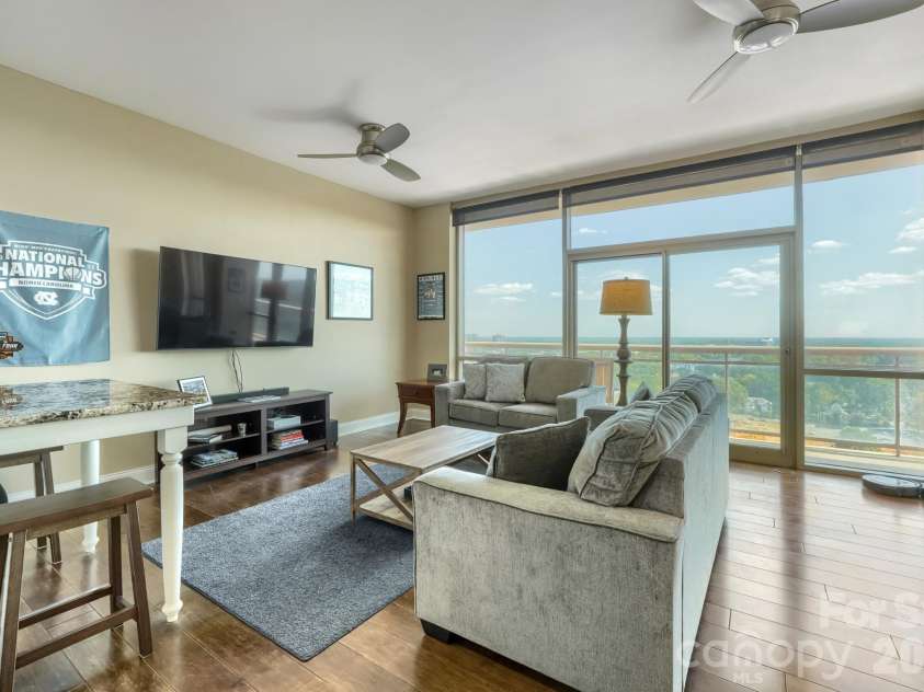 315 Arlington Avenue, Charlotte, NC 28203.  MLS# CAR4430031, YatesRealty ID 4210. 