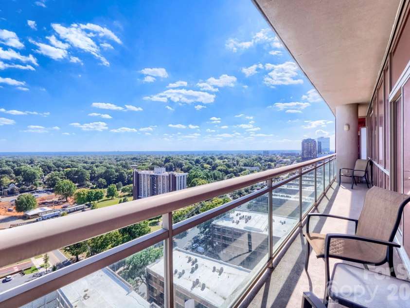 315 Arlington Avenue, Charlotte, NC 28203.  MLS# CAR4430031, YatesRealty ID 4210. 