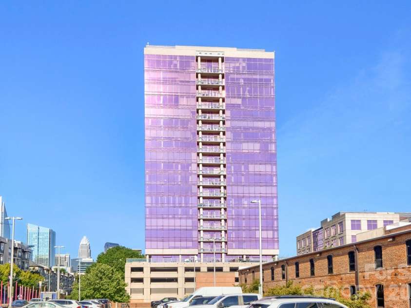 315 Arlington Avenue, Charlotte, NC 28203.  MLS# CAR4430031, YatesRealty ID 4210. 