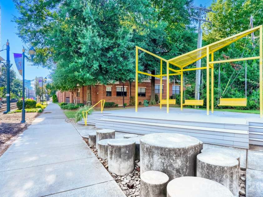315 Arlington Avenue, Charlotte, NC 28203.  MLS# CAR4430031, YatesRealty ID 4210. 