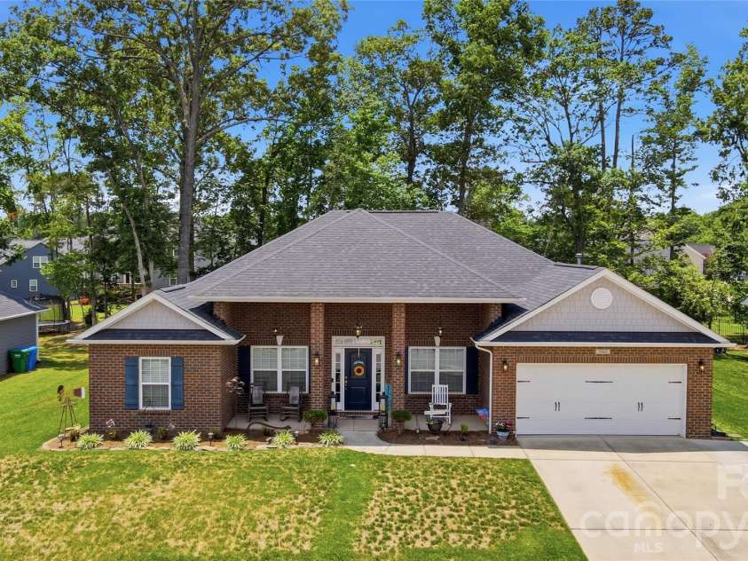7162 Barleywood Drive, Locust, NC 28097.  MLS# CAR4399302, YatesRealty ID 42101. 