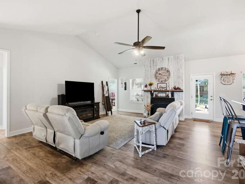 7162 Barleywood Drive, Locust, NC 28097.  MLS# CAR4399302, YatesRealty ID 42101. 