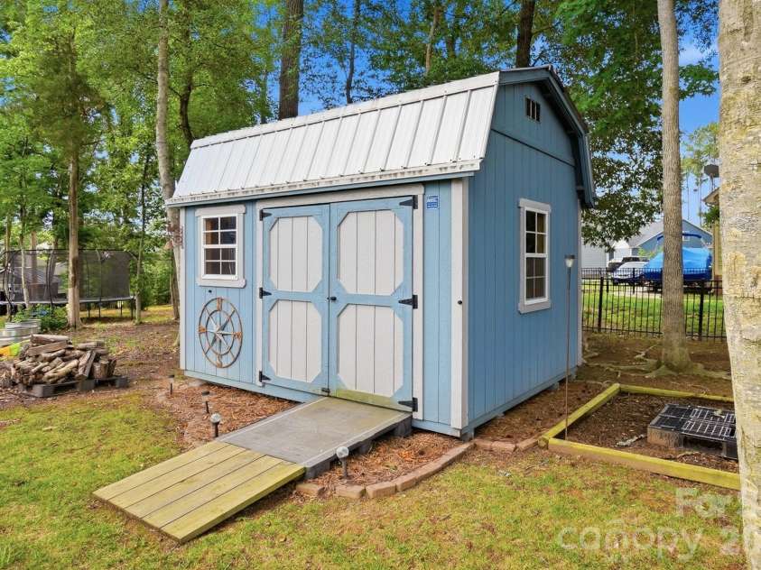 7162 Barleywood Drive, Locust, NC 28097.  MLS# CAR4399302, YatesRealty ID 42101. 