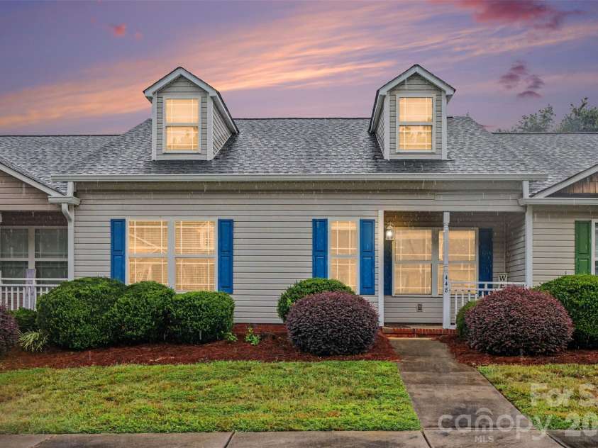 448 Guiness Place, Rock Hill, SC 29730.  MLS# CAR4407380, YatesRealty ID 42103. 