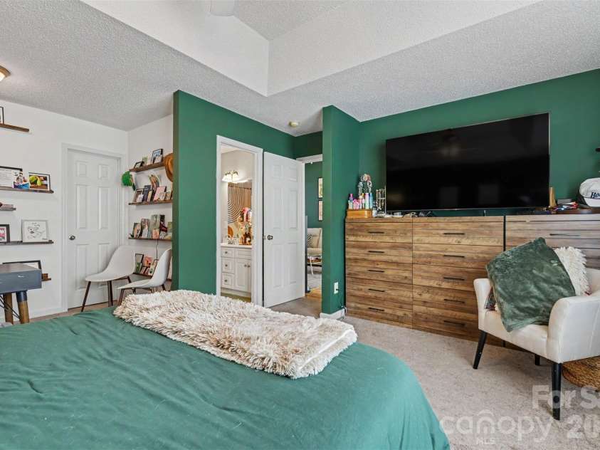 448 Guiness Place, Rock Hill, SC 29730.  MLS# CAR4407380, YatesRealty ID 42103. 