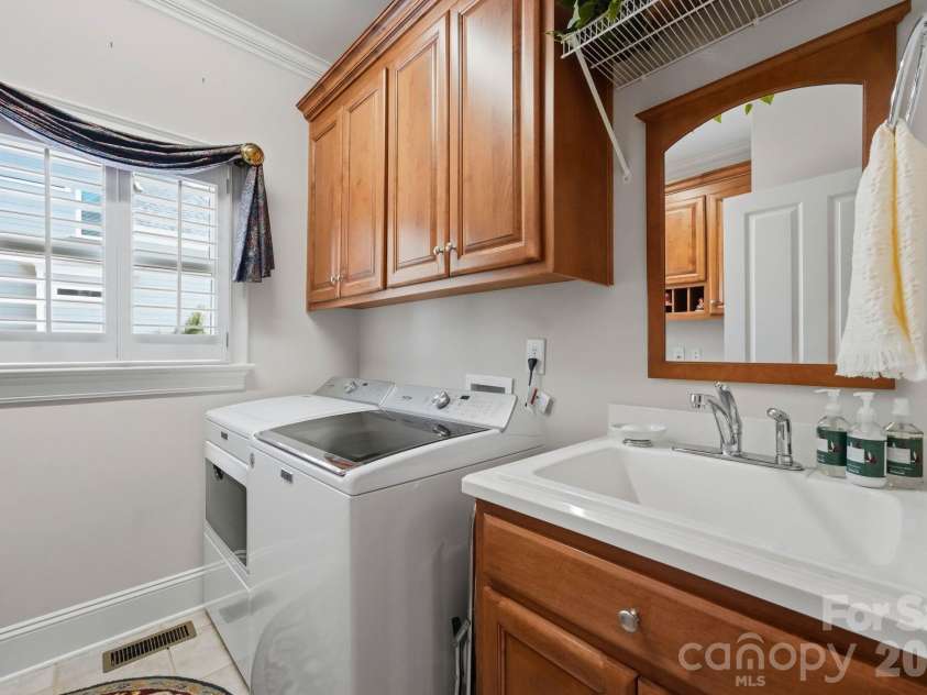 7755 Chapel Creek Drive, Denver, NC 28037.  MLS# CAR4408222, YatesRealty ID 42108. 