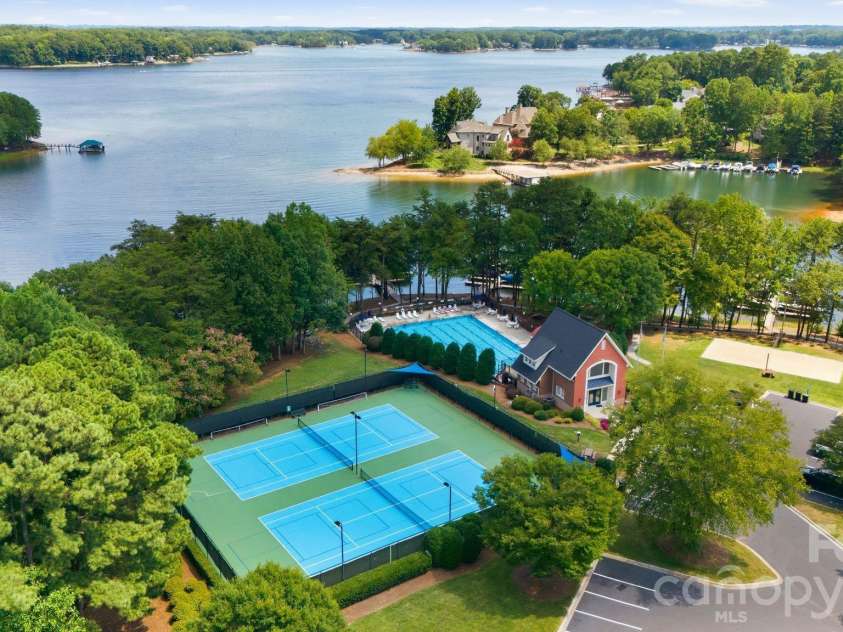 7755 Chapel Creek Drive, Denver, NC 28037.  MLS# CAR4408222, YatesRealty ID 42108. 