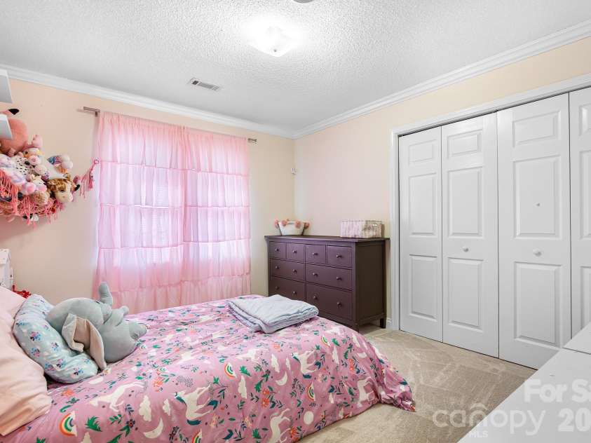 350 Pinevale Drive, Salisbury, NC 28144.  MLS# CAR4341306, YatesRealty ID 4211. 