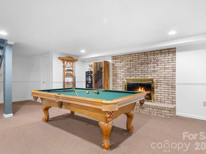 350 Pinevale Drive, Salisbury, NC 28144.  MLS# CAR4341306, YatesRealty ID 4211. 