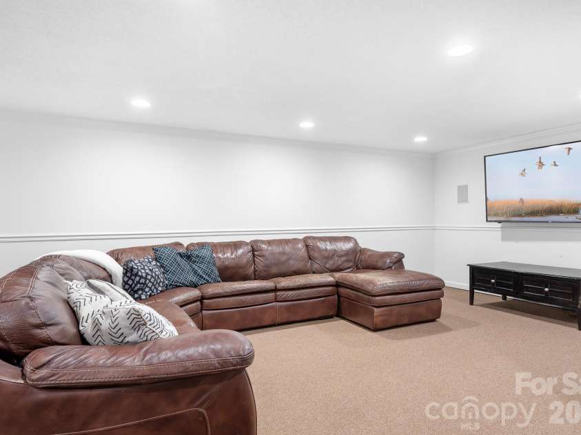 350 Pinevale Drive, Salisbury, NC 28144.  MLS# CAR4341306, YatesRealty ID 4211. 