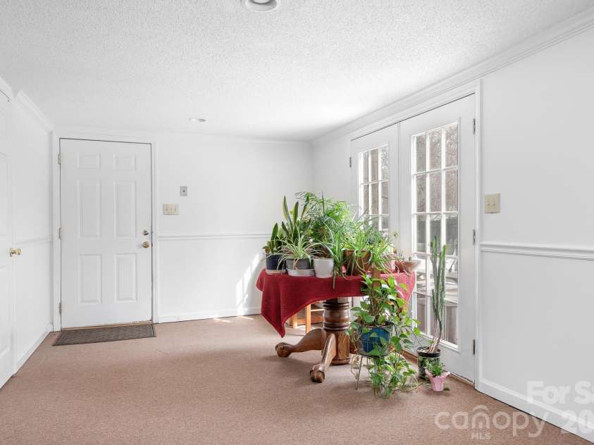 350 Pinevale Drive, Salisbury, NC 28144.  MLS# CAR4341306, YatesRealty ID 4211. 