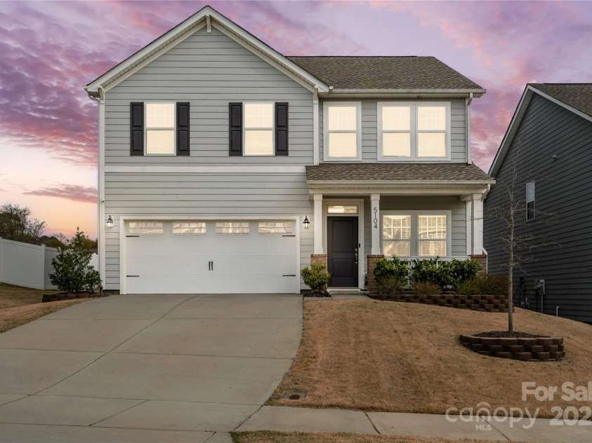 5104 Thomasville Drive, Belmont, NC 28012.  MLS# CAR4242636, YatesRealty ID 4211. Welcome to 5104 Thomasville Drive in Belmont, NC!