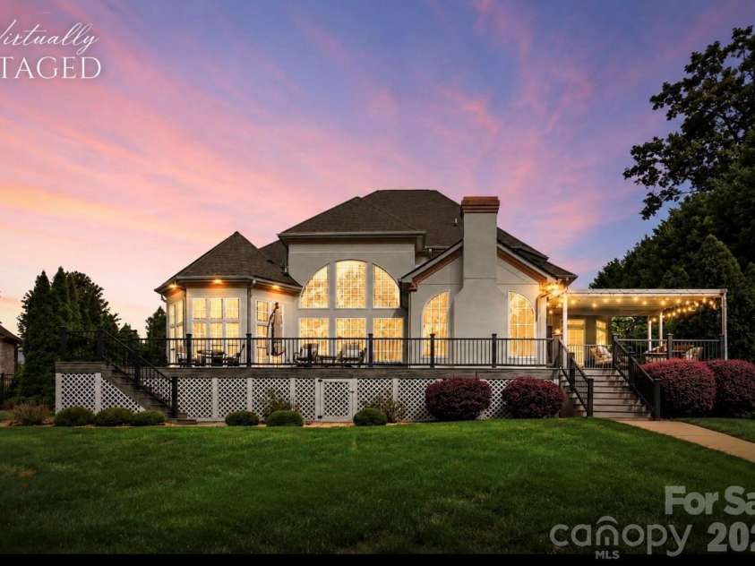 3210 Lake Shore Road, Denver, NC 28037.  MLS# CAR4404353, YatesRealty ID 42110. 