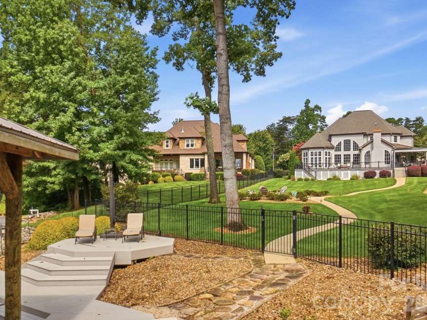 3210 Lake Shore Road, Denver, NC 28037.  MLS# CAR4404353, YatesRealty ID 42110. 