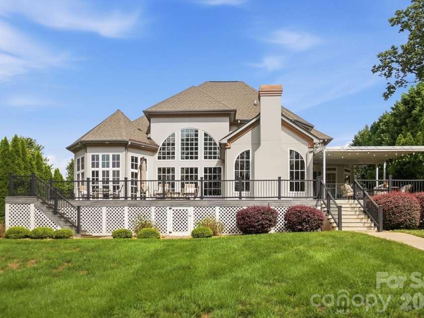3210 Lake Shore Road, Denver, NC 28037.  MLS# CAR4404353, YatesRealty ID 42110. 