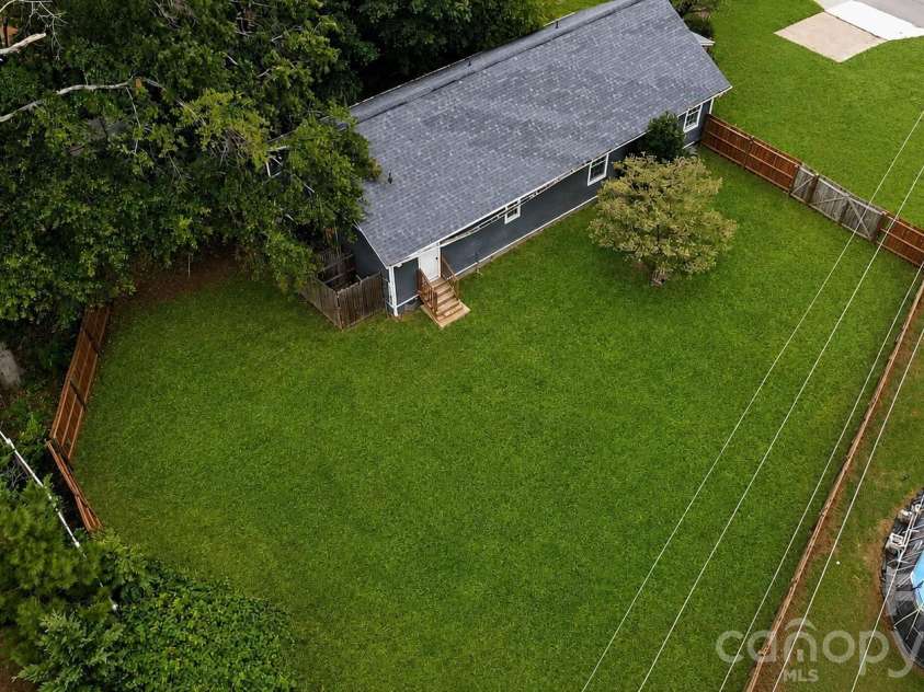 1104 Poston Circle, Gastonia, NC 28054.  MLS# CAR4410688, YatesRealty ID 42113. 