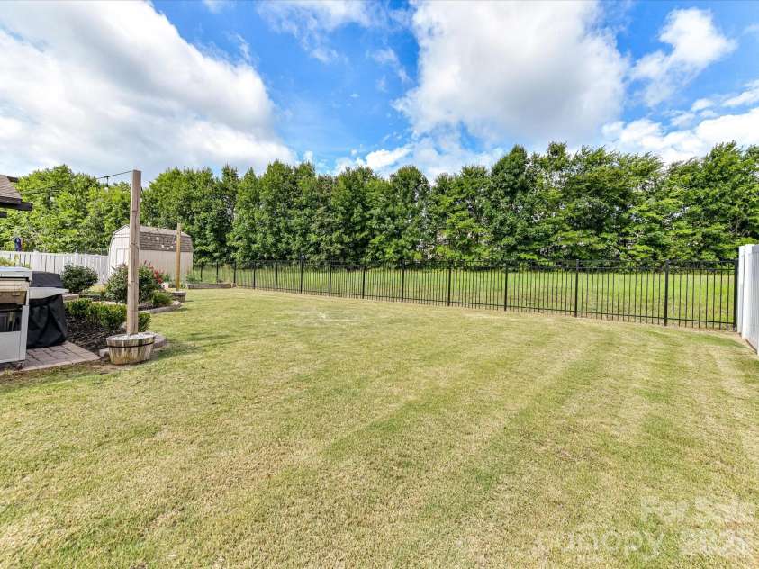 1033 Blue Stream Lane, Indian Trail, NC 28079.  MLS# CAR4392083, YatesRealty ID 42115. 