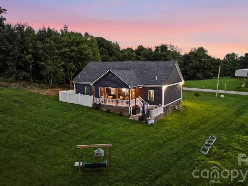 1350 Sam Hefner Road, Granite Falls, NC 28630.  MLS# CAR4411591, YatesRealty ID 42118. 