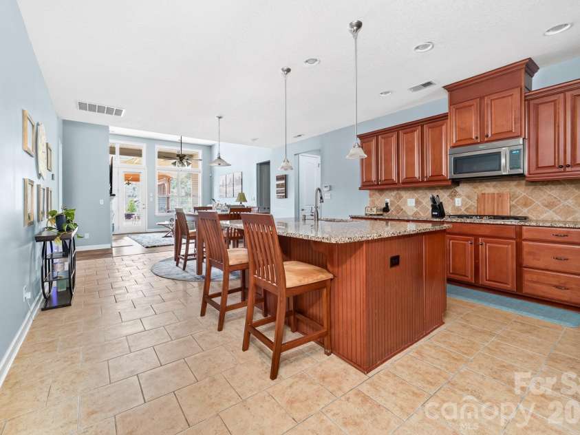 2044 Middleton Farm Drive, Belmont, NC 28012.  MLS# CAR4406929, YatesRealty ID 42119. 