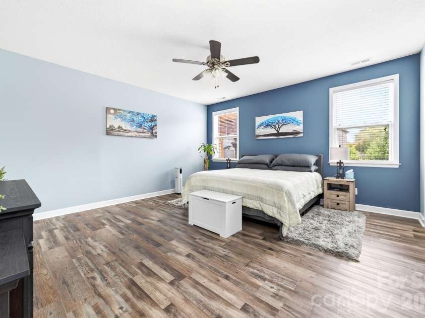 2044 Middleton Farm Drive, Belmont, NC 28012.  MLS# CAR4406929, YatesRealty ID 42119. 