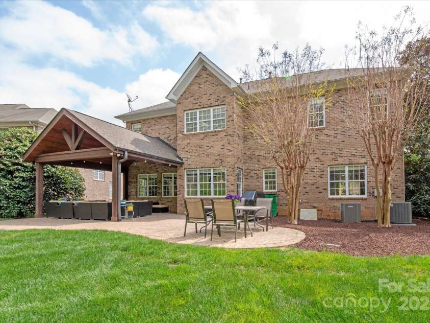 11308 Wheat Ridge Road, Charlotte, NC 28277.  MLS# CAR4241331, YatesRealty ID 4212. 