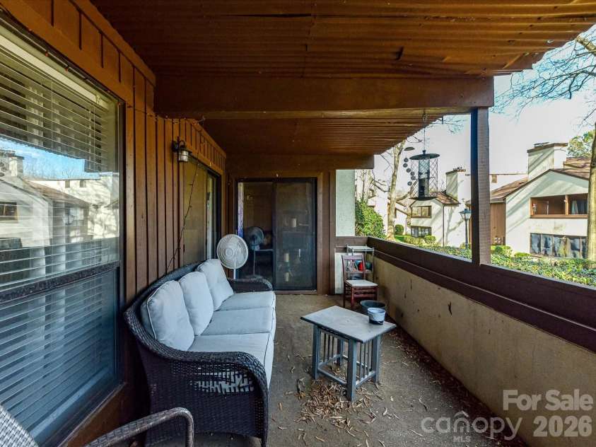 7304 Winery Lane, Charlotte, NC 28227.  MLS# CAR4355435, YatesRealty ID 4212. 