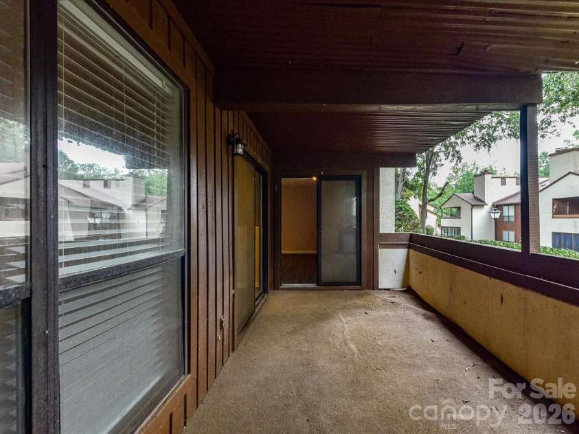 7304 Winery Lane, Charlotte, NC 28227.  MLS# CAR4355435, YatesRealty ID 4212. 