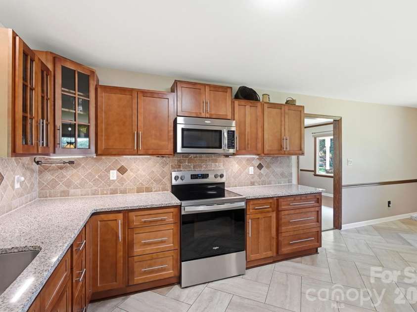 15513 Thompson Road, Mint Hill, NC 28227.  MLS# CAR4412227, YatesRealty ID 42120. 