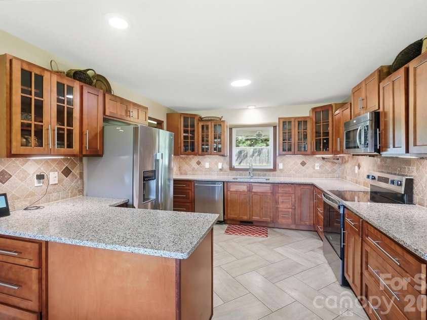 15513 Thompson Road, Mint Hill, NC 28227.  MLS# CAR4412227, YatesRealty ID 42120. 