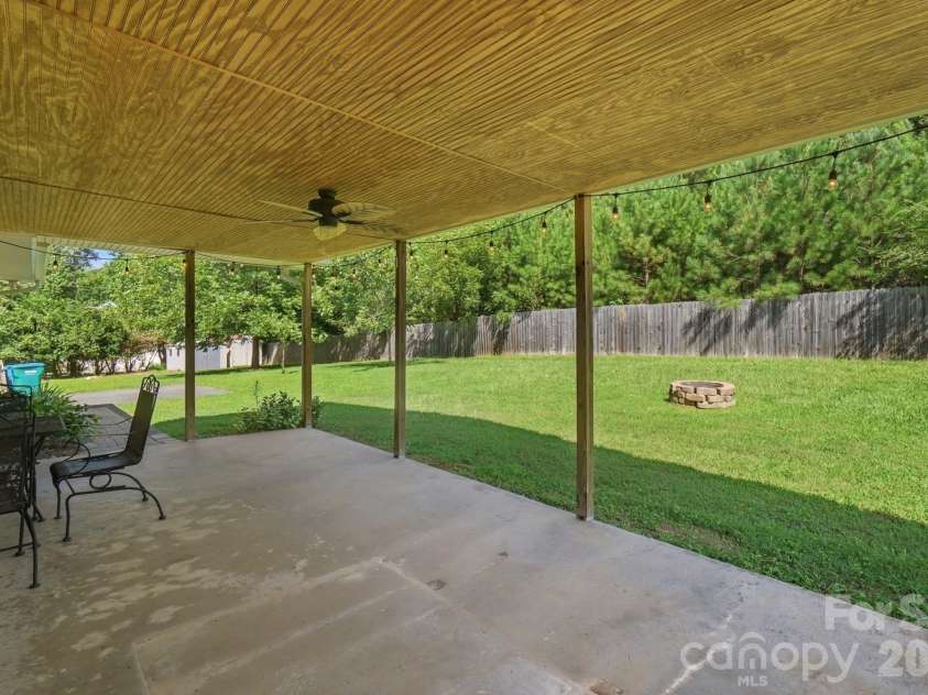 15513 Thompson Road, Mint Hill, NC 28227.  MLS# CAR4412227, YatesRealty ID 42120. 