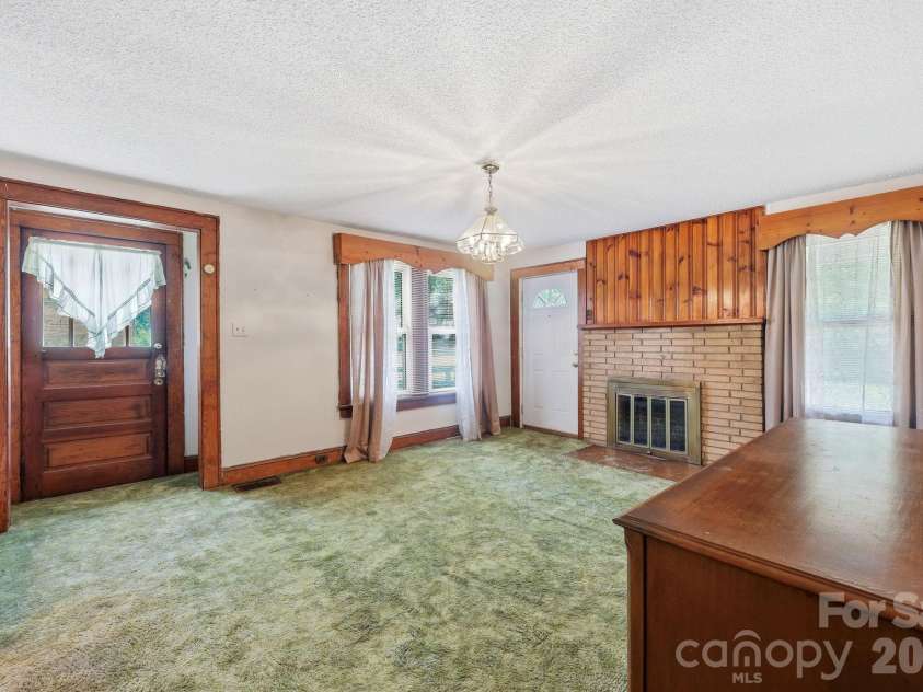 1303 Bringle Ferry Road, Salisbury, NC 28144.  MLS# CAR4404807, YatesRealty ID 42121. 