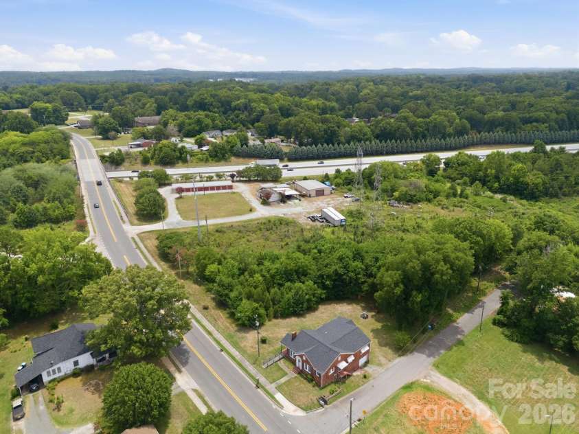 1303 Bringle Ferry Road, Salisbury, NC 28144.  MLS# CAR4404807, YatesRealty ID 42121. 