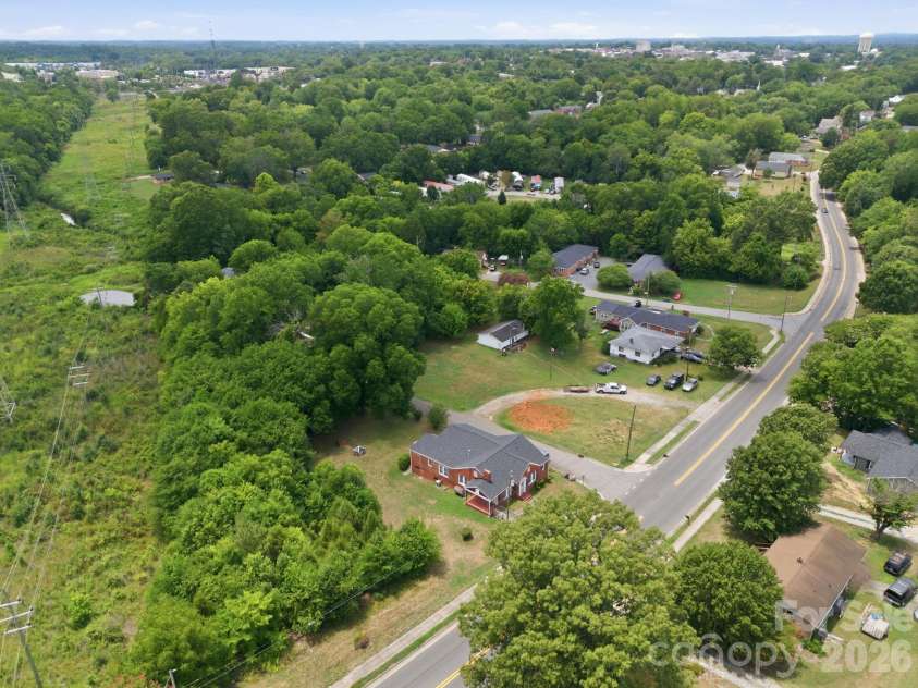 1303 Bringle Ferry Road, Salisbury, NC 28144.  MLS# CAR4404807, YatesRealty ID 42121. 