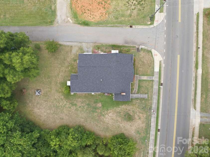 1303 Bringle Ferry Road, Salisbury, NC 28144.  MLS# CAR4404807, YatesRealty ID 42121. 