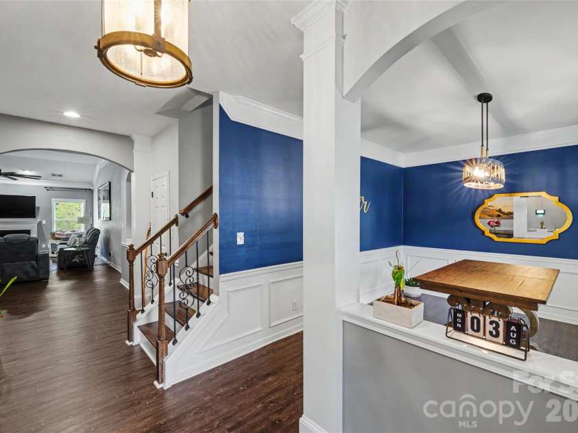 4916 Elementary View Drive, Charlotte, NC 28269.  MLS# CAR4406604, YatesRealty ID 42123. 