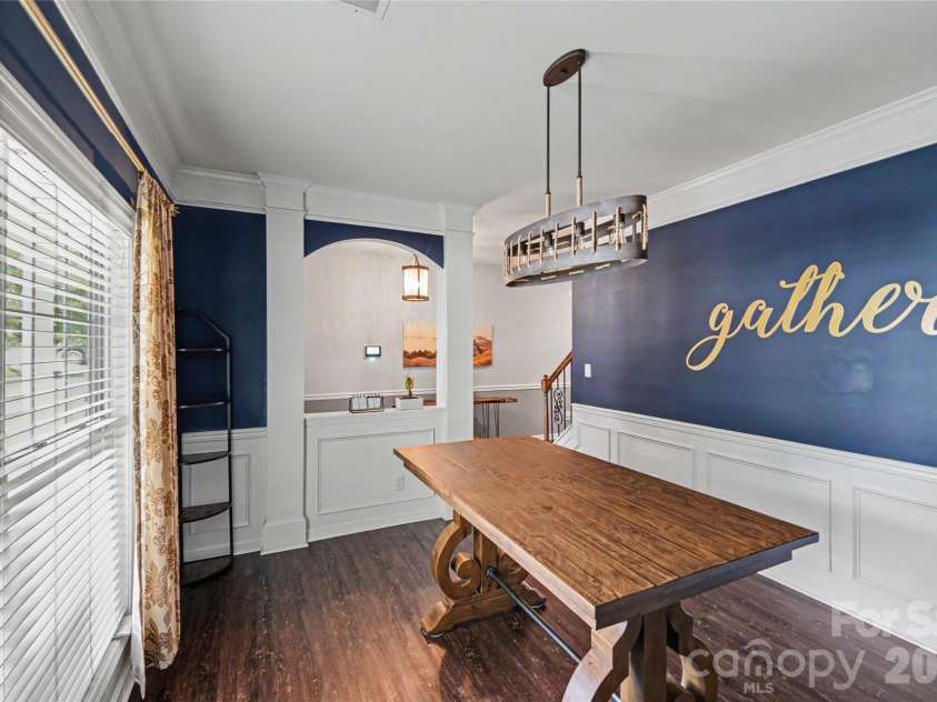 4916 Elementary View Drive, Charlotte, NC 28269.  MLS# CAR4406604, YatesRealty ID 42123. 
