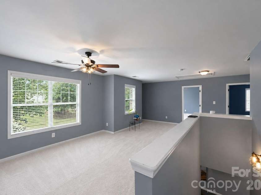4916 Elementary View Drive, Charlotte, NC 28269.  MLS# CAR4406604, YatesRealty ID 42123. 