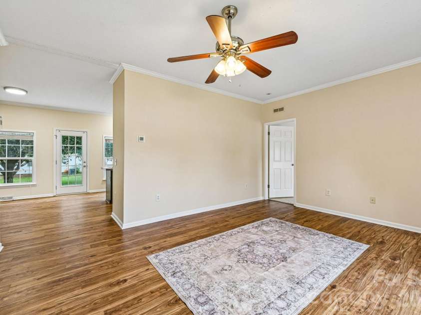 108 Grand Acres Lane, Maiden, NC 28650.  MLS# CAR4407760, YatesRealty ID 42124. 