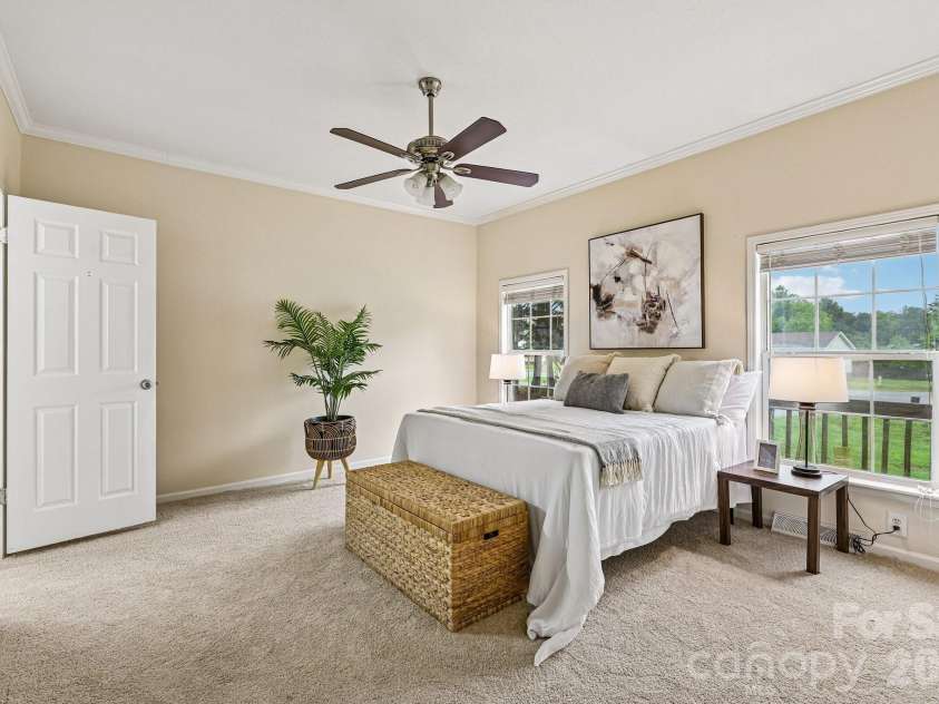 108 Grand Acres Lane, Maiden, NC 28650.  MLS# CAR4407760, YatesRealty ID 42124. 