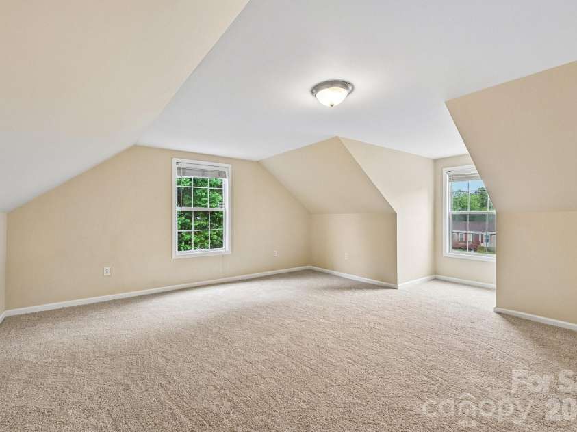 108 Grand Acres Lane, Maiden, NC 28650.  MLS# CAR4407760, YatesRealty ID 42124. 