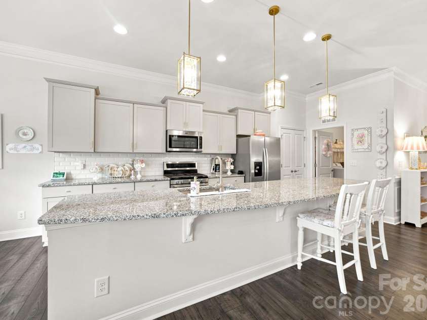 123 Cup Chase Drive, Mooresville, NC 28115.  MLS# CAR4407763, YatesRealty ID 42125. 