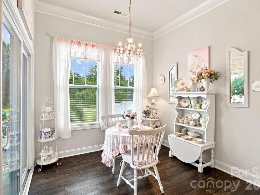 123 Cup Chase Drive, Mooresville, NC 28115.  MLS# CAR4407763, YatesRealty ID 42125. 