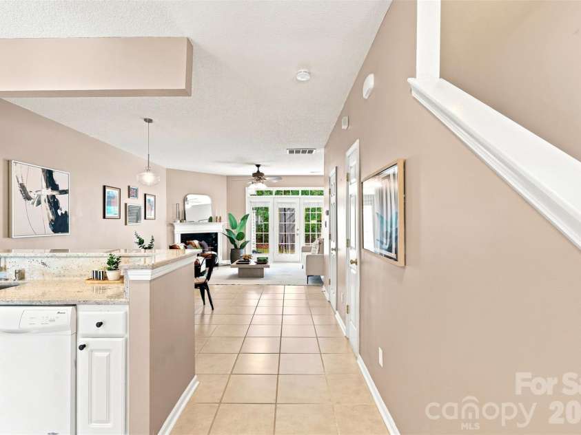 1323 Anthem Court, Charlotte, NC 28205.  MLS# CAR4406513, YatesRealty ID 42126. 