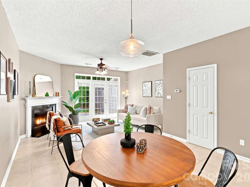 1323 Anthem Court, Charlotte, NC 28205.  MLS# CAR4406513, YatesRealty ID 42126. 