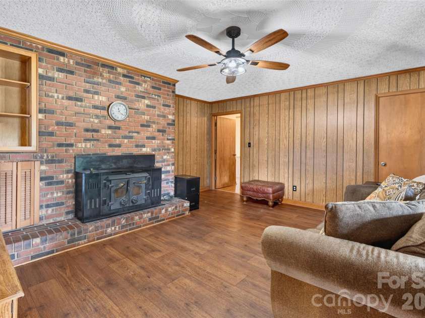 3040 Maiden Road, Maiden, NC 28650.  MLS# CAR4407975, YatesRealty ID 42127. 