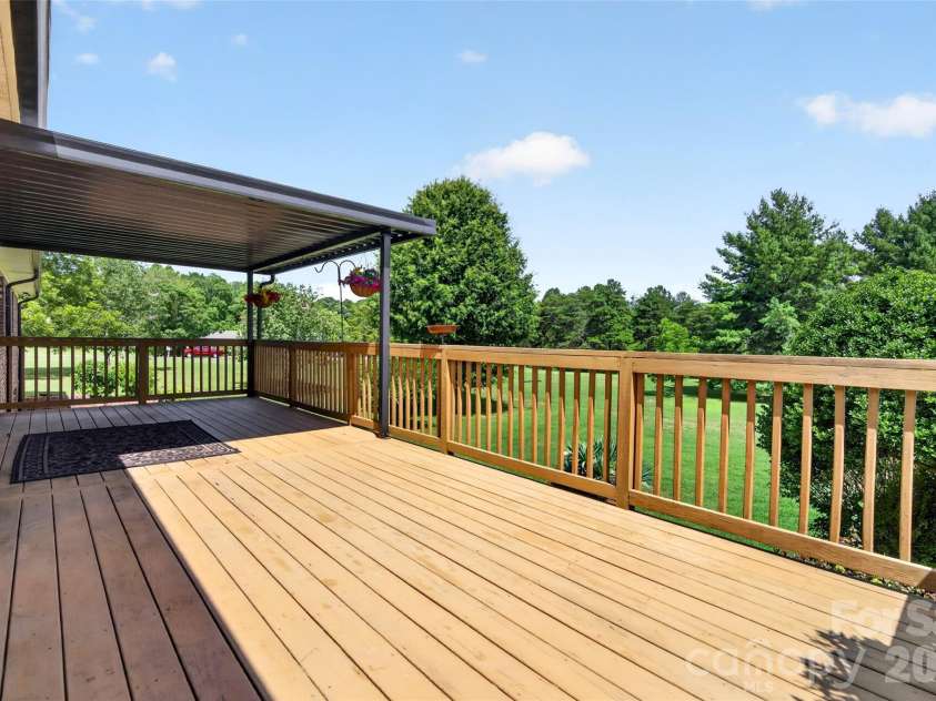 3040 Maiden Road, Maiden, NC 28650.  MLS# CAR4407975, YatesRealty ID 42127. 