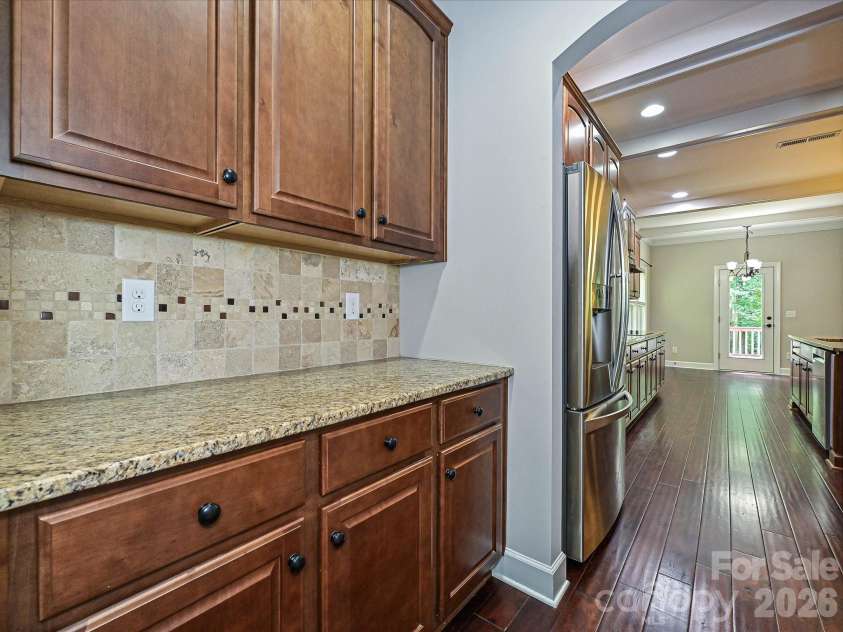 1336 Huntcliff Drive, Waxhaw, NC 28173.  MLS# CAR4402736, YatesRealty ID 42128. 