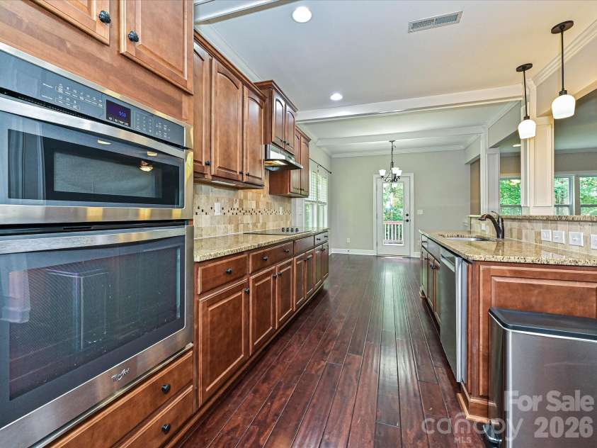 1336 Huntcliff Drive, Waxhaw, NC 28173.  MLS# CAR4402736, YatesRealty ID 42128. 